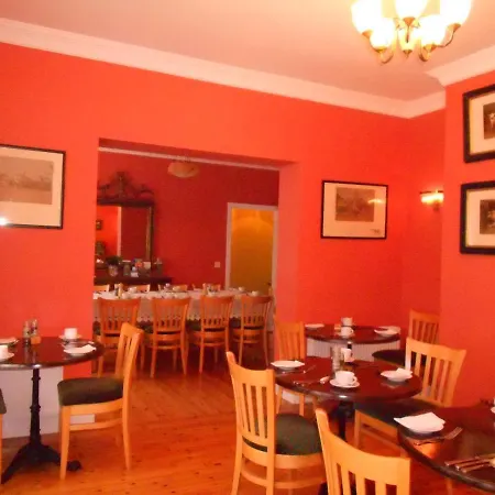 The Yellow House לינה וארוחת בוקר 4*