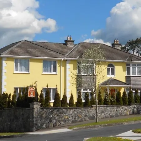 Bed and Breakfast The Yellow House 4*