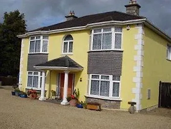 The Yellow House נאבאן