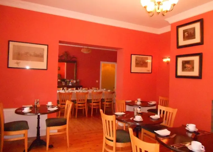 The Yellow House Bed & Breakfast 4*