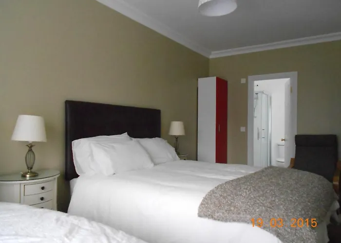 The Yellow House Bed & Breakfast 4*