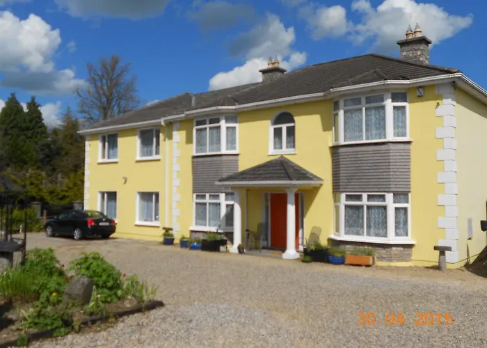 Bed & Breakfast The Yellow House Navan