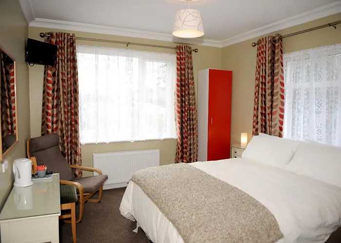 Bed & Breakfast The Yellow House 4*